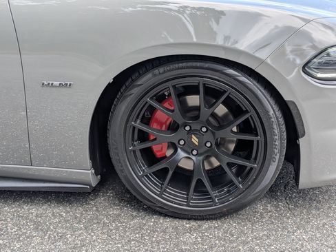Certified 2018 Dodge Charger R/T RWD image 10