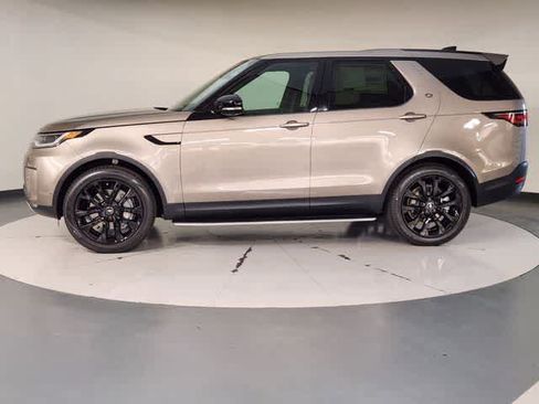 New 2026 Land Rover Discovery S AWD/4WD image 5