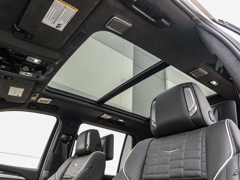 Used 2025 Cadillac Escalade V w/ LPO, Floor Liner Package AWD/4WD image 37