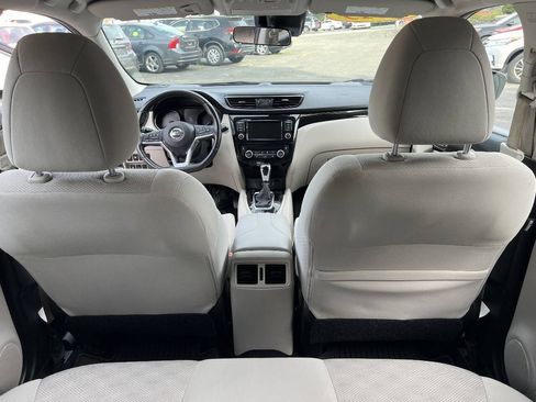 Used 2019 Nissan Rogue Sport SV w/ Technology Package AWD/4WD image 20