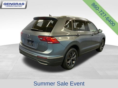 Used 2022 Volkswagen Tiguan SE AWD/4WD image 6
