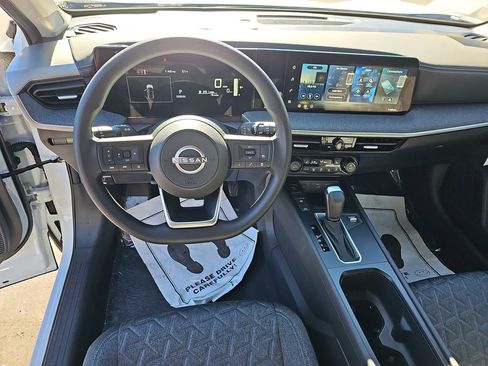 New 2026 Nissan Kicks SV w/ Charging Package image 19