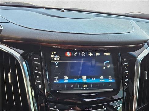 Used 2017 Cadillac Escalade Luxury image 15