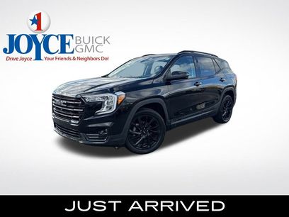 Used 2023 GMC Terrain SLT w/ Infotainment Package II