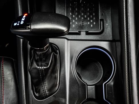 Used 2025 Dodge Durango GT AWD/4WD image 28
