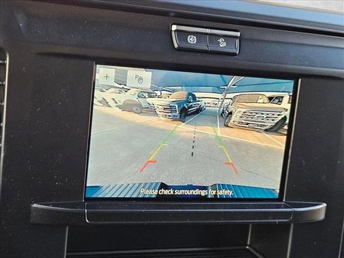 New 2026 Ford F250 XLT w/ FX4 Off-Road Package image 18