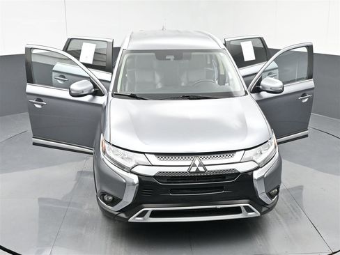 Used 2020 Mitsubishi Outlander SEL image 39