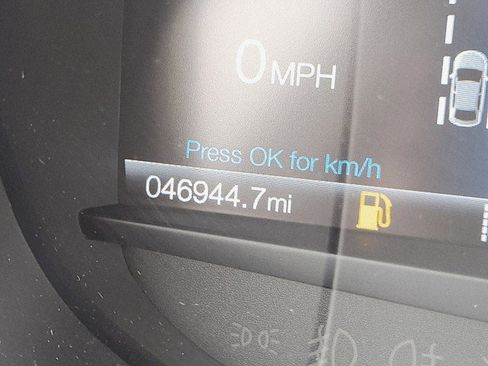 Used 2023 Ford Edge Titanium image 36