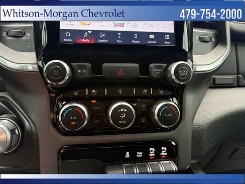Used 2022 RAM 1500 Laramie AWD/4WD image 37