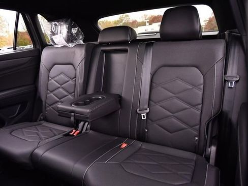 New 2026 Volkswagen Atlas Cross Sport SE image 22