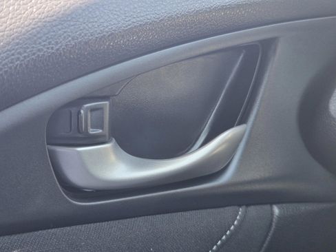 Used 2018 Honda Civic EX image 16