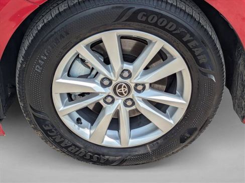 Used 2025 Toyota Camry LE FWD image 22