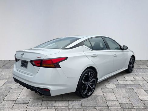 Used 2024 Nissan Altima 2.5 SR image 7