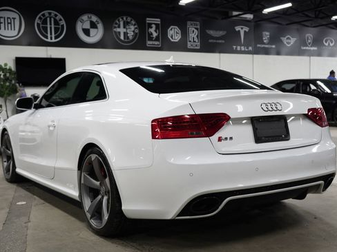 Used 2015 Audi RS 5 Coupe w/ Technology Package AWD/4WD image 3