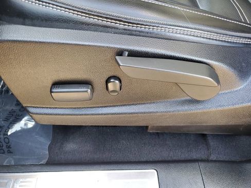 Used 2020 GMC Canyon Denali image 6