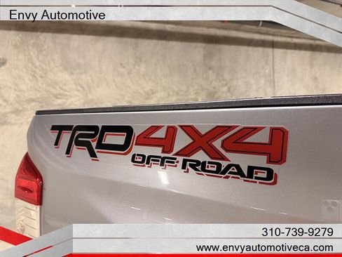 Used 2018 Toyota Tundra SR5 w/ TRD Off Road Package image 26