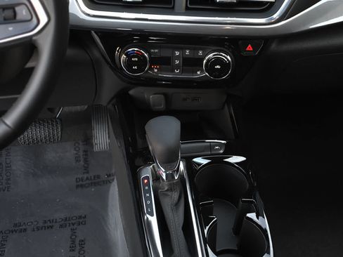 New 2026 Chevrolet Trax ACTIV w/ Sunroof Package image 16