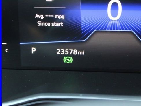 Used 2024 Volkswagen Jetta SE image 31