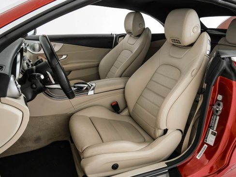 Used 2019 Mercedes-Benz C 300 Cabriolet image 31