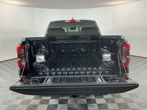 New 2025 Ford Ranger Lariat w/ FX4 Off-Road Package AWD/4WD image 8