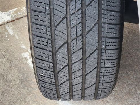 Used 2018 GMC Yukon Denali w/ Denali Ultimate Package image 11