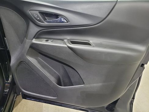 Used 2021 Chevrolet Equinox LT image 55