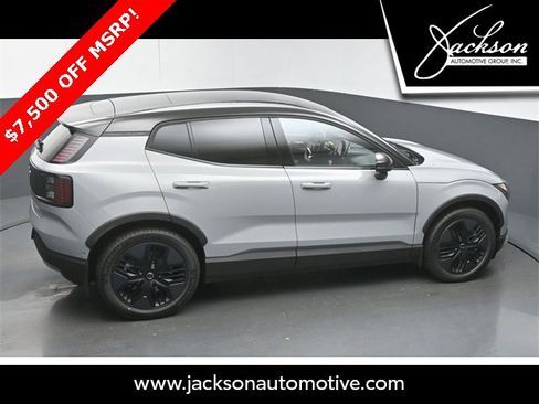 Used 2026 Volvo EX30 Cross Country Ultra image 46