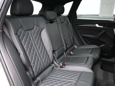 Used 2020 Audi SQ5 Premium Plus w/ Premium Plus Package AWD/4WD image 23