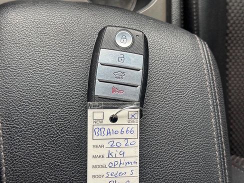Used 2020 Kia Optima S image 14
