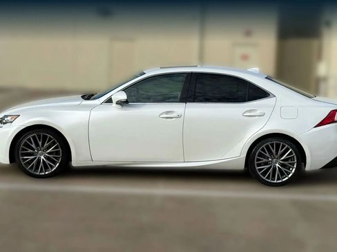 Used 2014 Lexus IS 250 w/ Navigation Package image 5