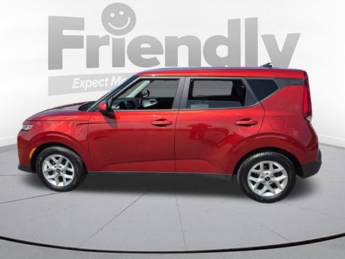 Used 2022 Kia Soul LX w/ Technology Package FWD image 10