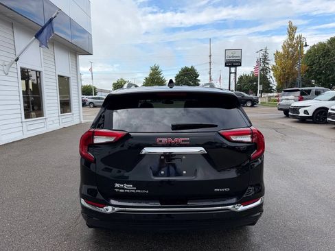 Certified 2024 GMC Terrain Denali w/ Black Diamond Edition AWD/4WD image 6