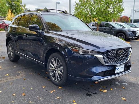 New 2025 MAZDA CX-5 Signature image 4