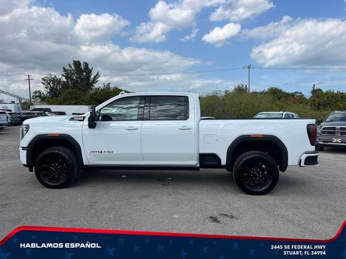 New 2026 GMC Sierra 2500 AT4 w/ AT4 Premium Plus Package AWD/4WD image 4