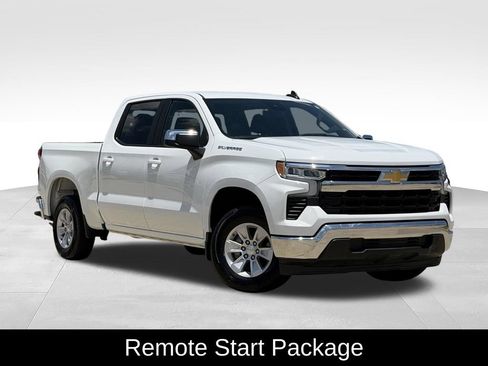 Used 2025 Chevrolet Silverado 1500 LT RWD image 2