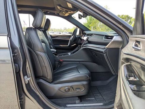 Certified 2025 Jeep Grand Cherokee L Overland AWD/4WD image 59