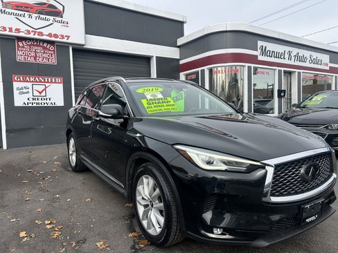 Used 2019 INFINITI QX50 Essential w/ Premium Heat Package image 1