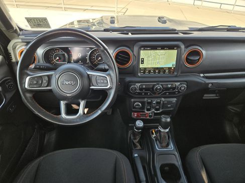 Certified 2023 Jeep Gladiator Mojave w/ LED Lighting Group image 6