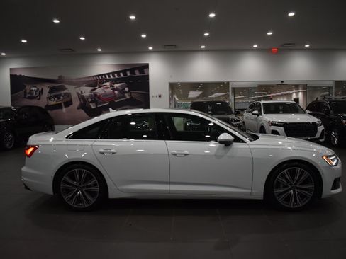 Used 2023 Audi A6 Premium Plus w/ Premium Plus Package AWD/4WD image 8