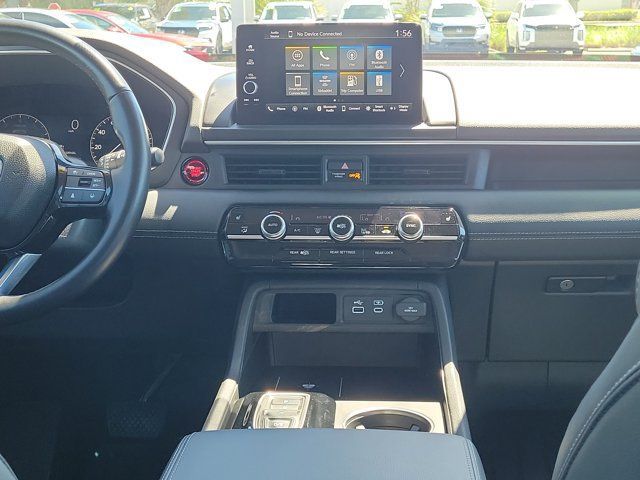 Used 2025 Honda Pilot EX-L image 5