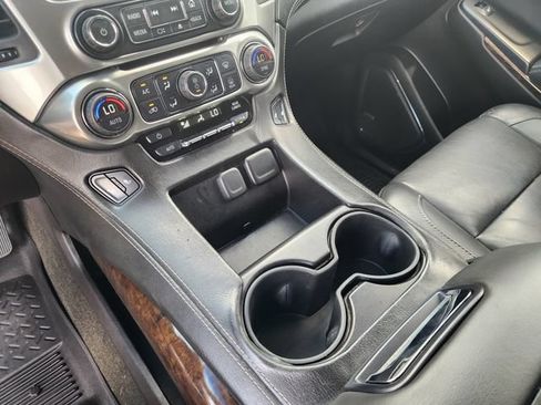 Used 2016 Chevrolet Tahoe LT RWD image 18