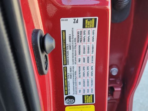 Used 2023 Toyota RAV4 XLE FWD image 32
