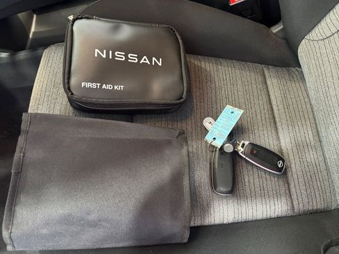 Used 2023 Nissan Rogue SV image 26