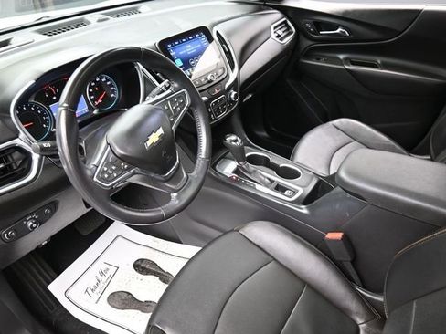 Used 2020 Chevrolet Equinox LT w/ Sport Edition FWD image 18