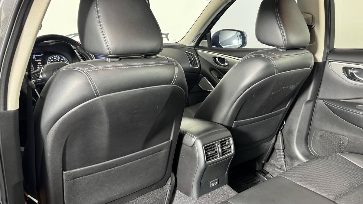 Used 2021 INFINITI Q50 Luxe w/ Seat & Sound Package RWD image 35