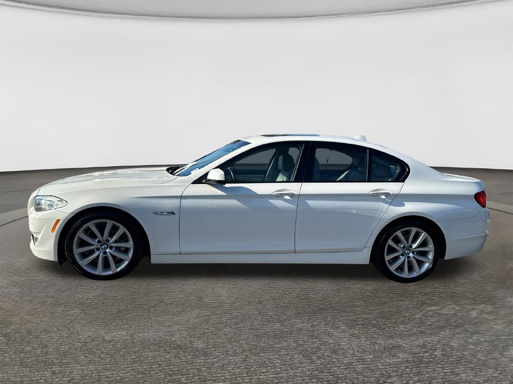 Used 2011 BMW 535i Sedan RWD image 4
