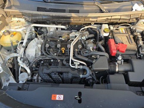 Used 2025 Mitsubishi Outlander SE AWD/4WD image 13