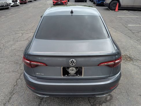 Used 2020 Volkswagen Jetta R-Line FWD image 8
