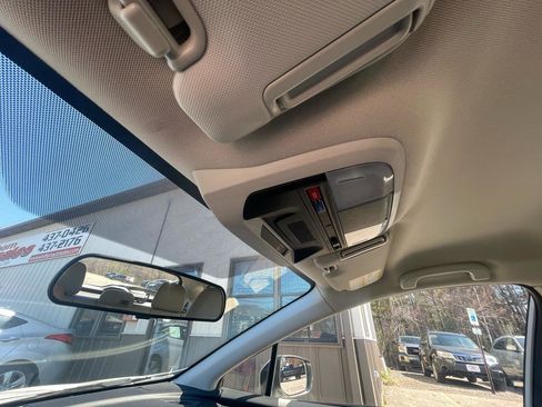 Used 2019 Subaru Impreza 2.0i Premium AWD/4WD image 18