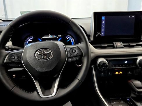 Certified 2025 Toyota RAV4 XLE w/ Convenience Package AWD/4WD image 28